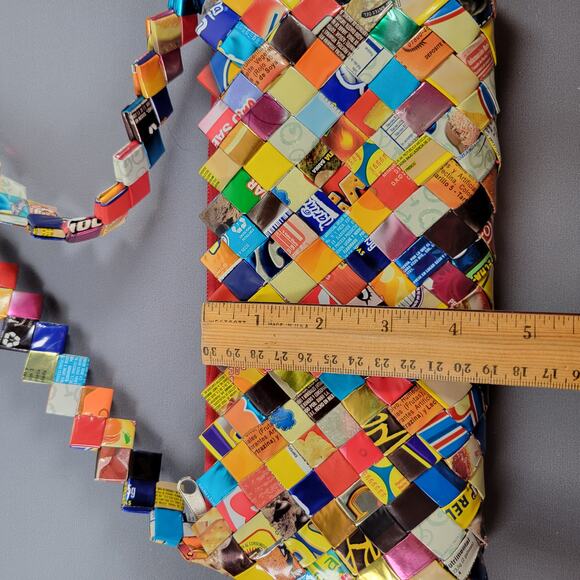 Handmade Recycled Wrapper Woven Shoulder Bag Colorful Eco-Friendly Purse New - Picture 6 of 15